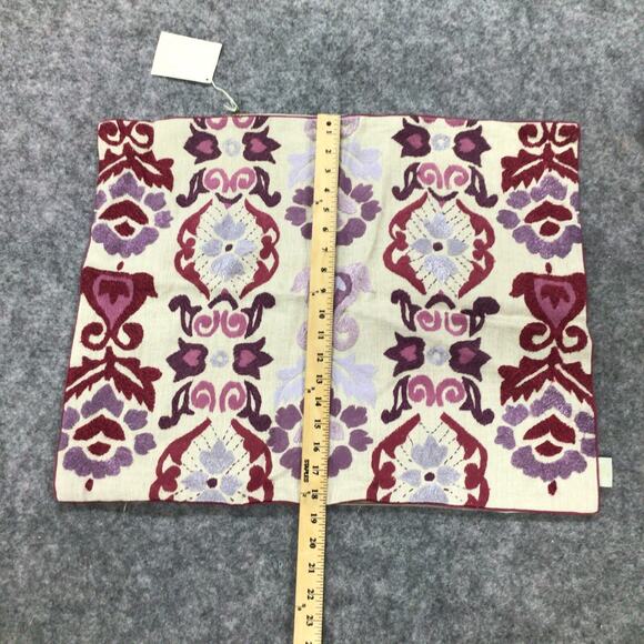Kuk May Pillow Shams Abstract Purple Embroidered 20 x 20‎ Set Of 2 NWT 24 x 19 - Picture 10 of 12